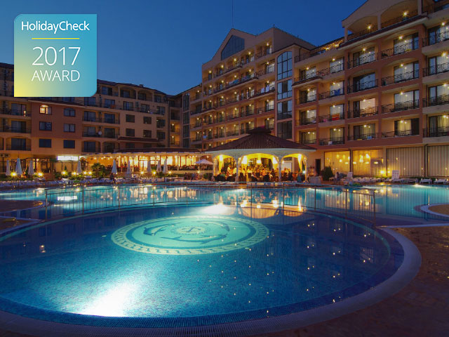 4-Star Beach Hotel Diamond Wins a 2017 HolidayCheck Award